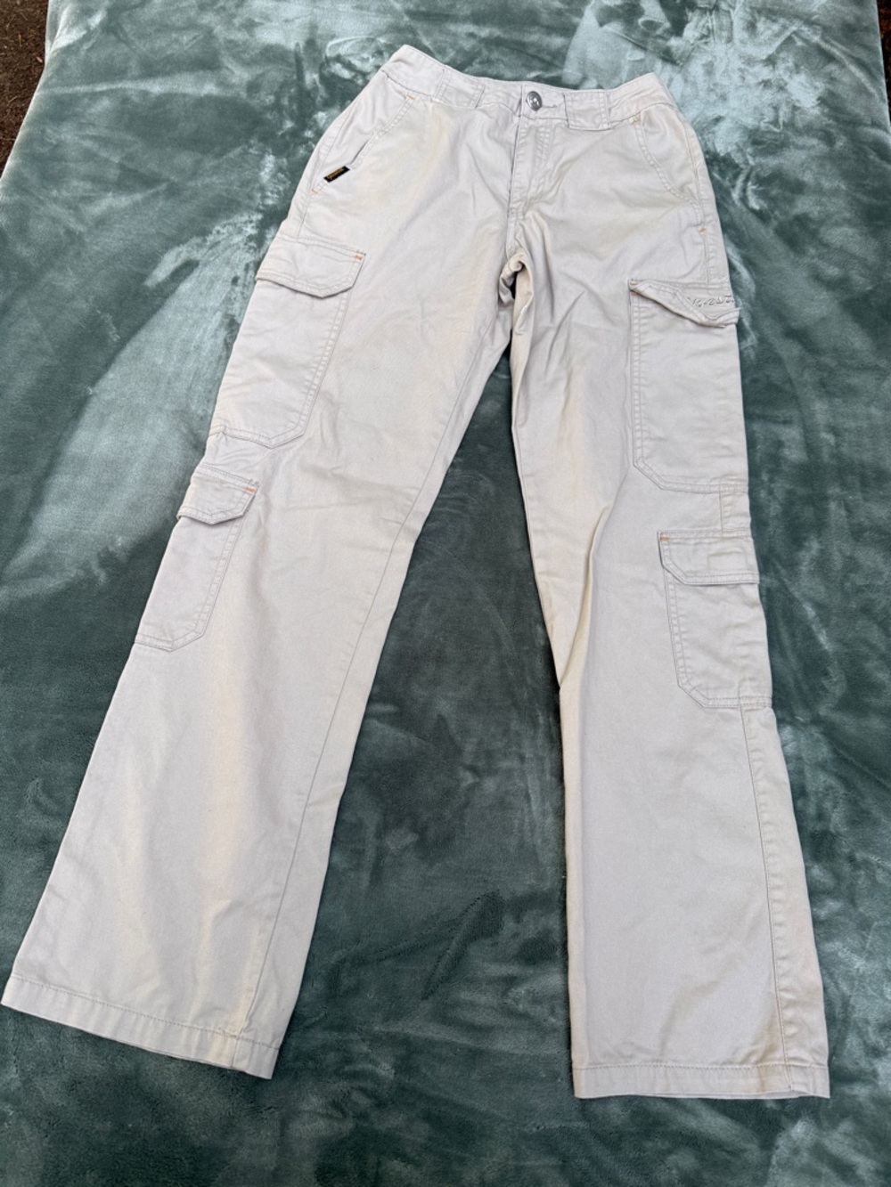 Women's Light Beige Cargo Pants — Relaxed Utility Style